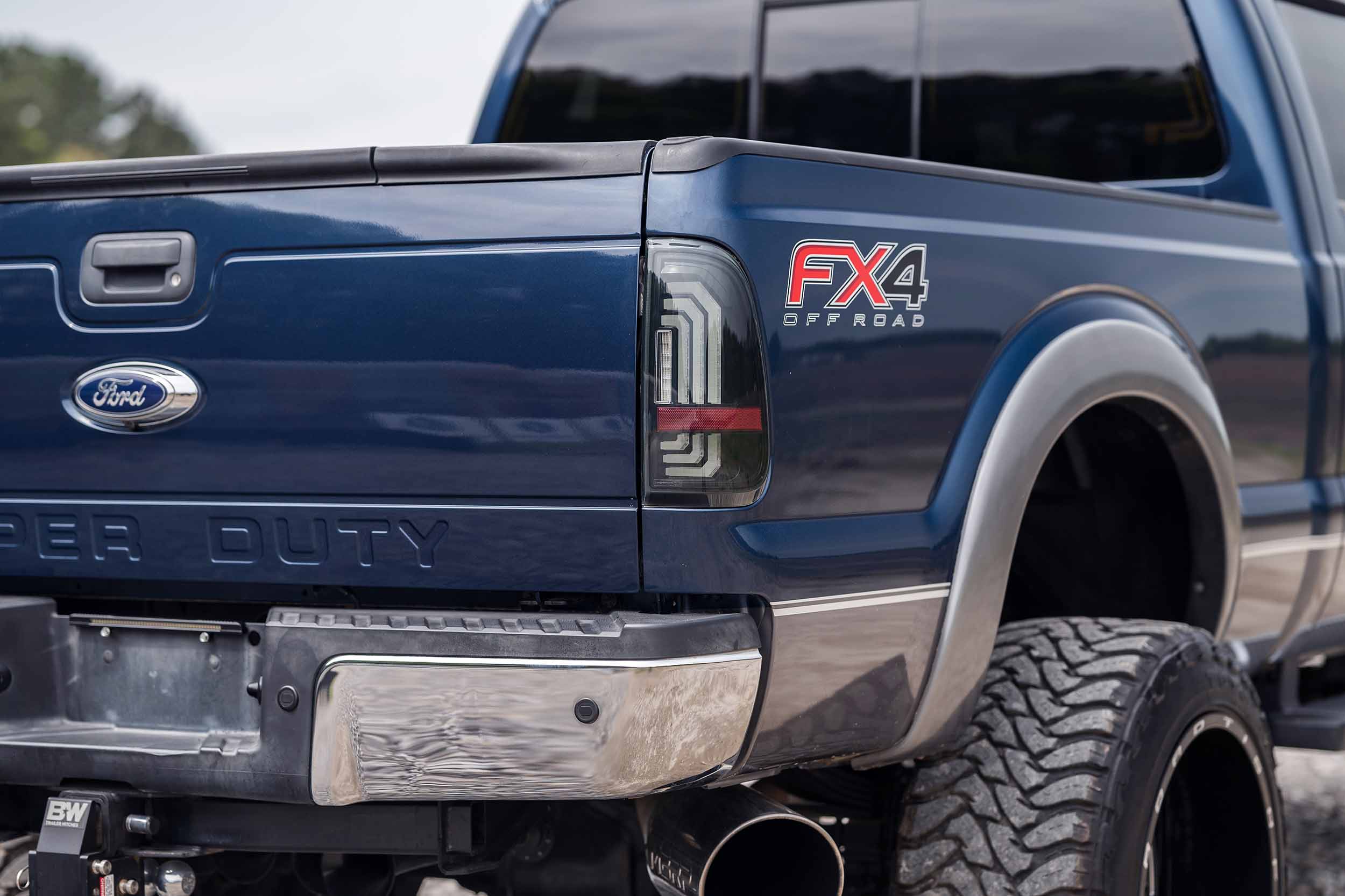 08-10 Ford Super Duty Hybrid Heads and Smoked Tails-2