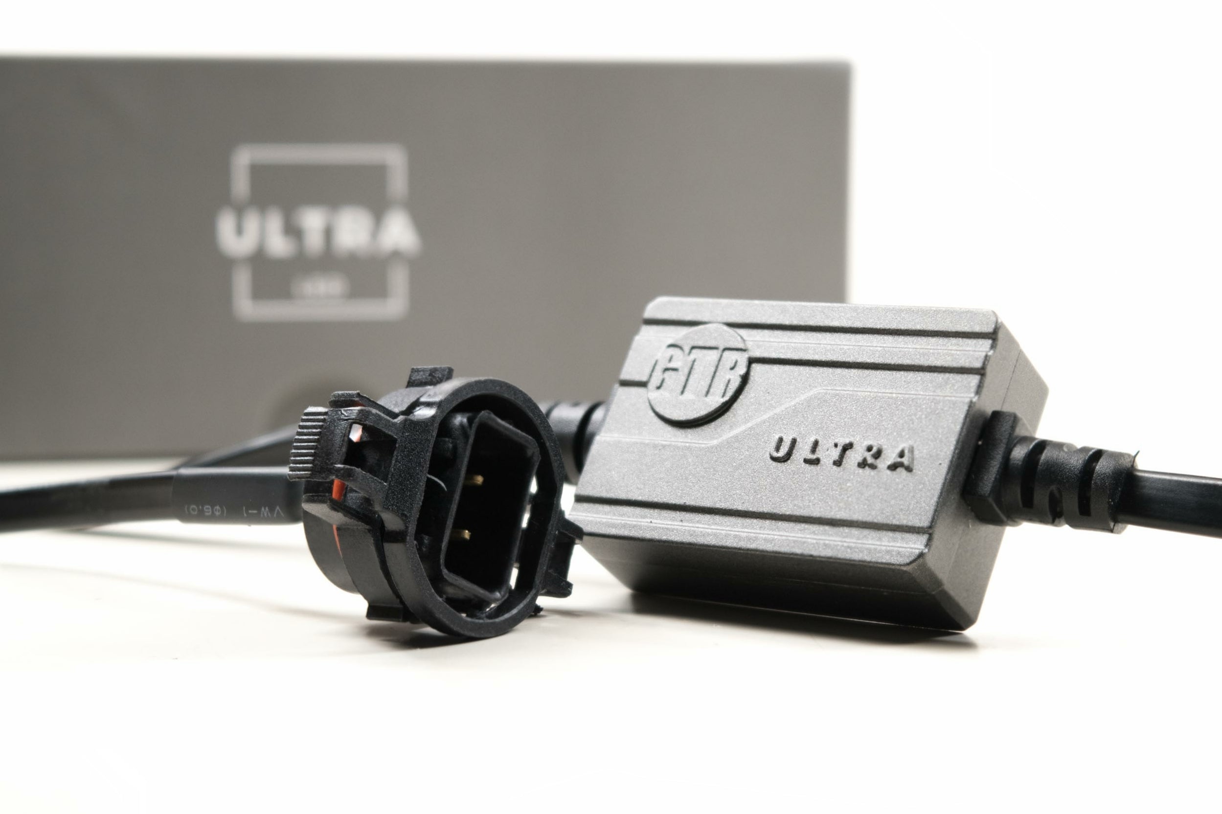 5202: GTR Ultra Series 2.0-GTR.LED735