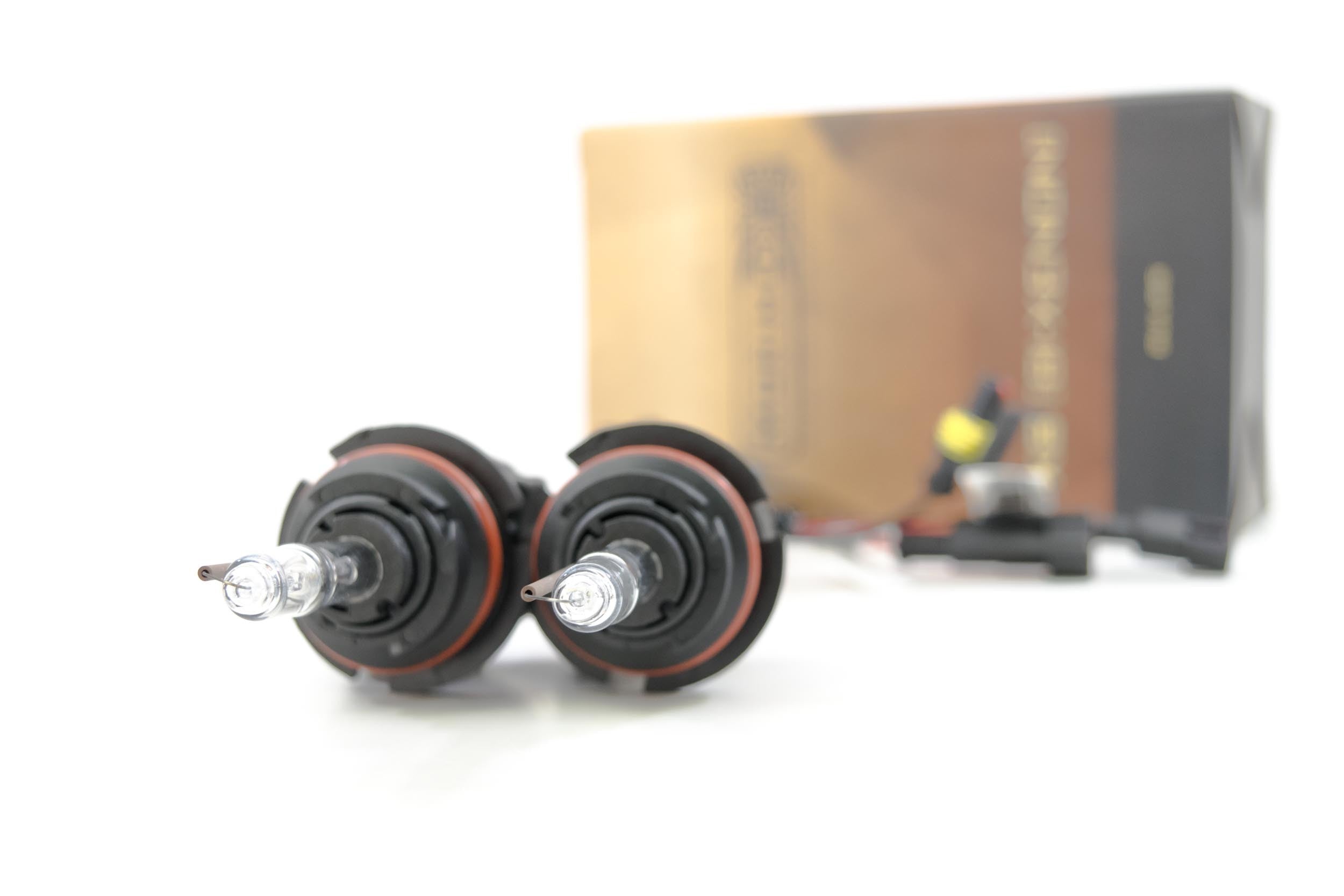 9004/9007 Bi-Xenon: Morimoto XB HID Bulbs (Pair)-