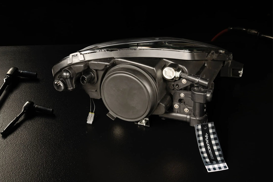 Founders Headlights: Ferrari 430 (LHD/Carbon Fiber/16M Spec)