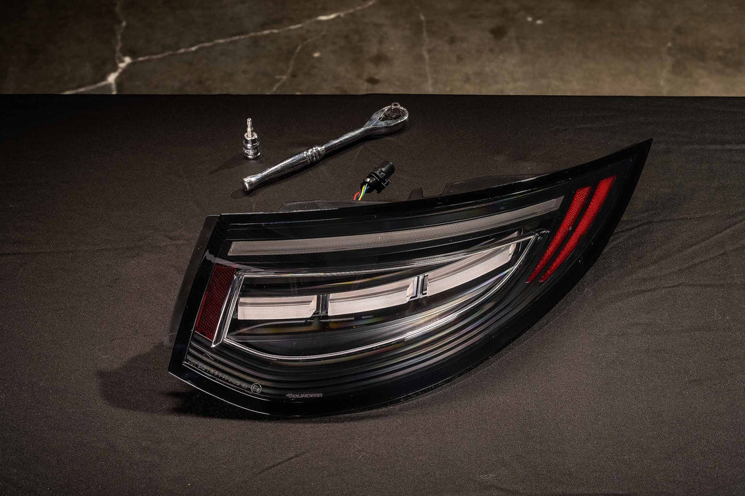 Founders Tail Lights: Porsche 997.2 (Set /Smoked Lens)