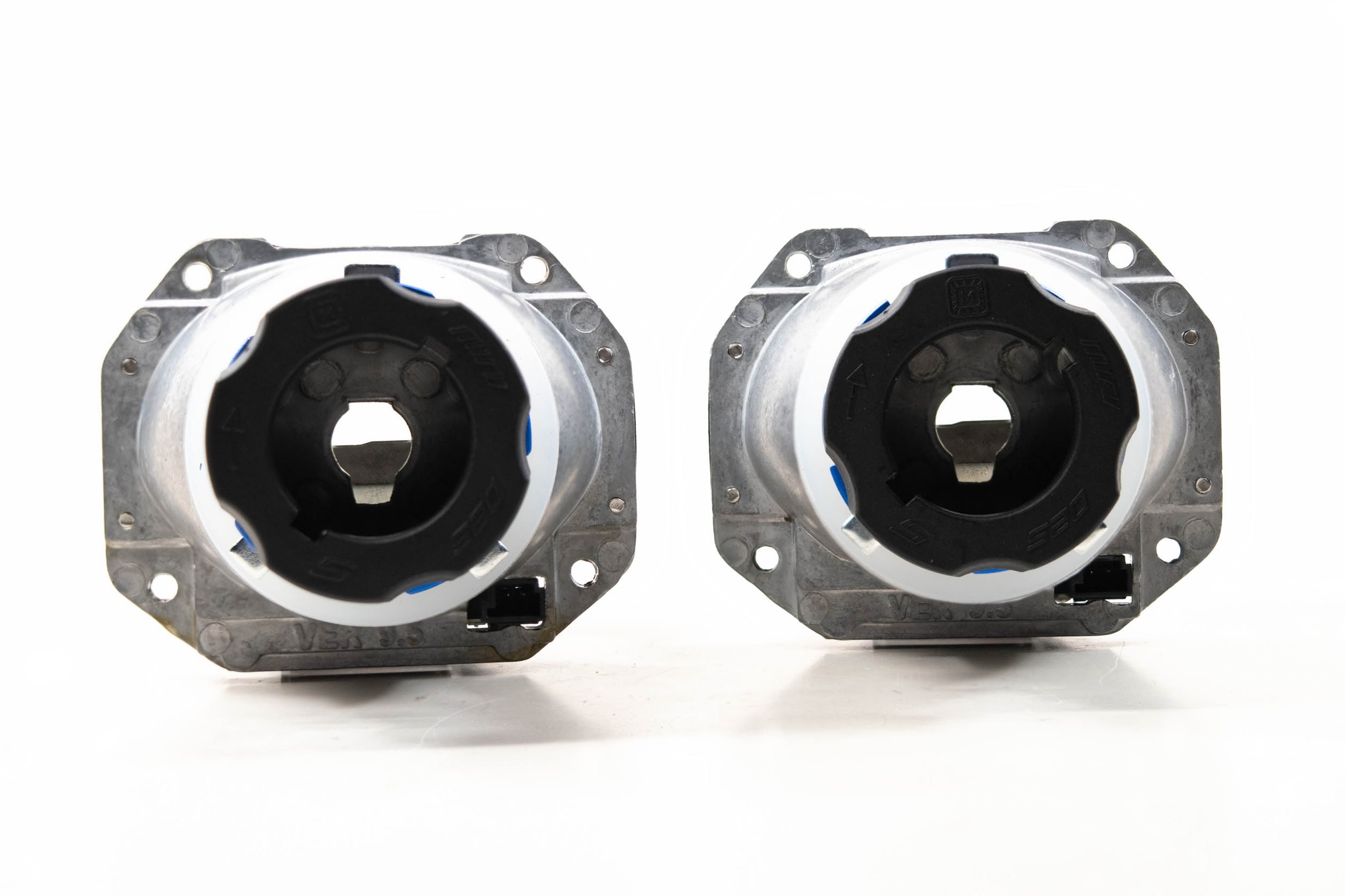 Bi-Xenon: Morimoto Micro D2S 5.0 (2.5in) (LHD)-6