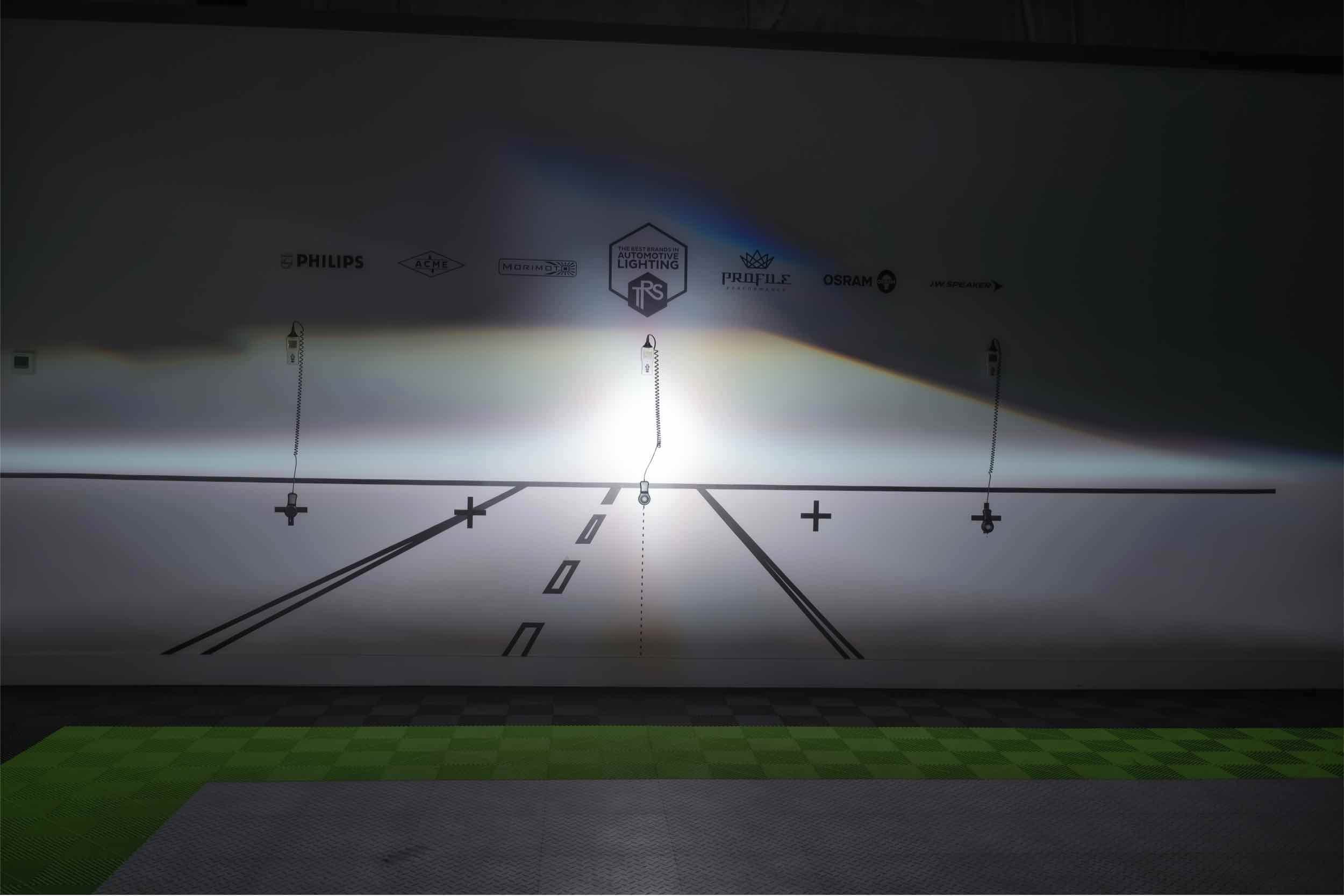 Bi-Xenon: Morimoto Mini H1 8.0 (LHD)-10