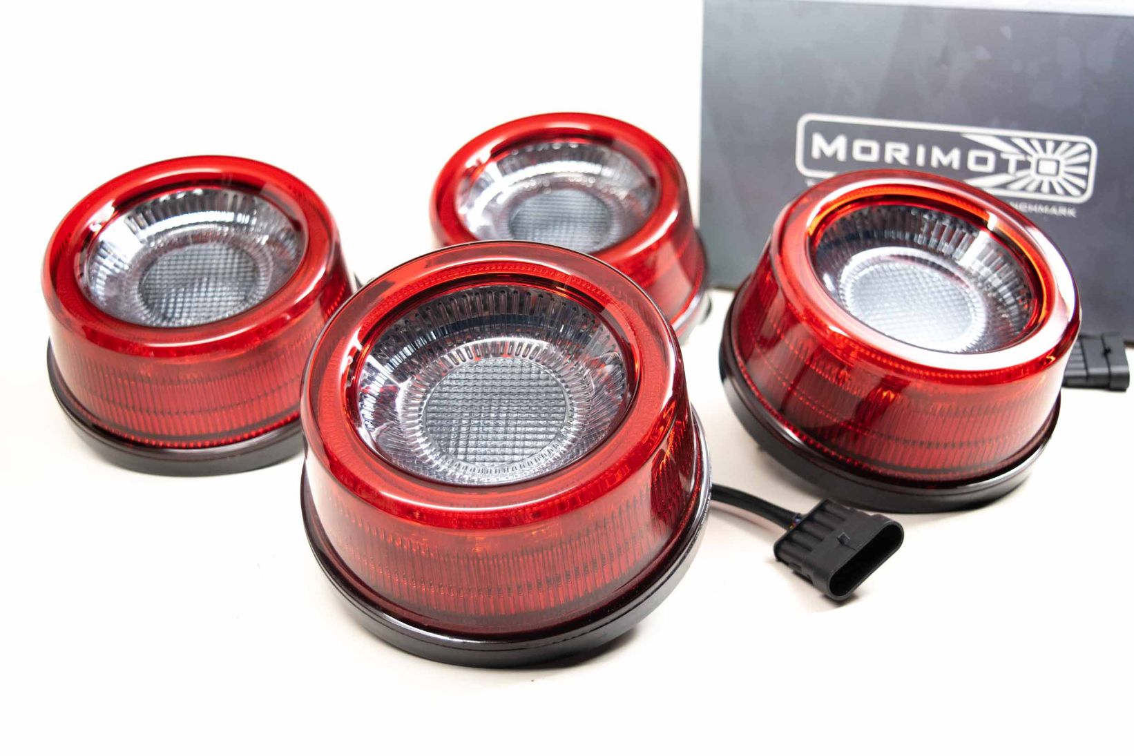 フェラーリ　マグライト Ferrari (95-04 / Set): Morimoto XB LED Tails – Prolightz