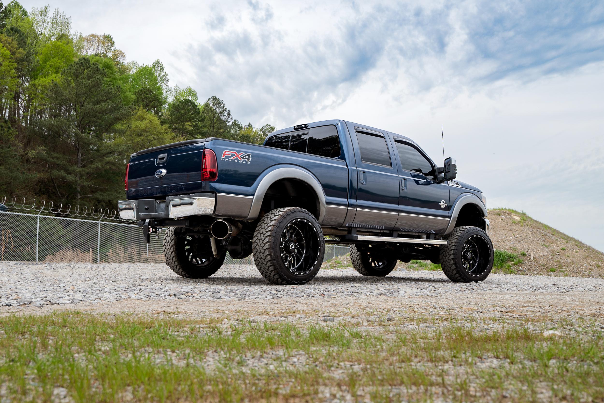 Ford Super Duty (99-16) (Pair / Red): Morimoto XB LED Tails-8