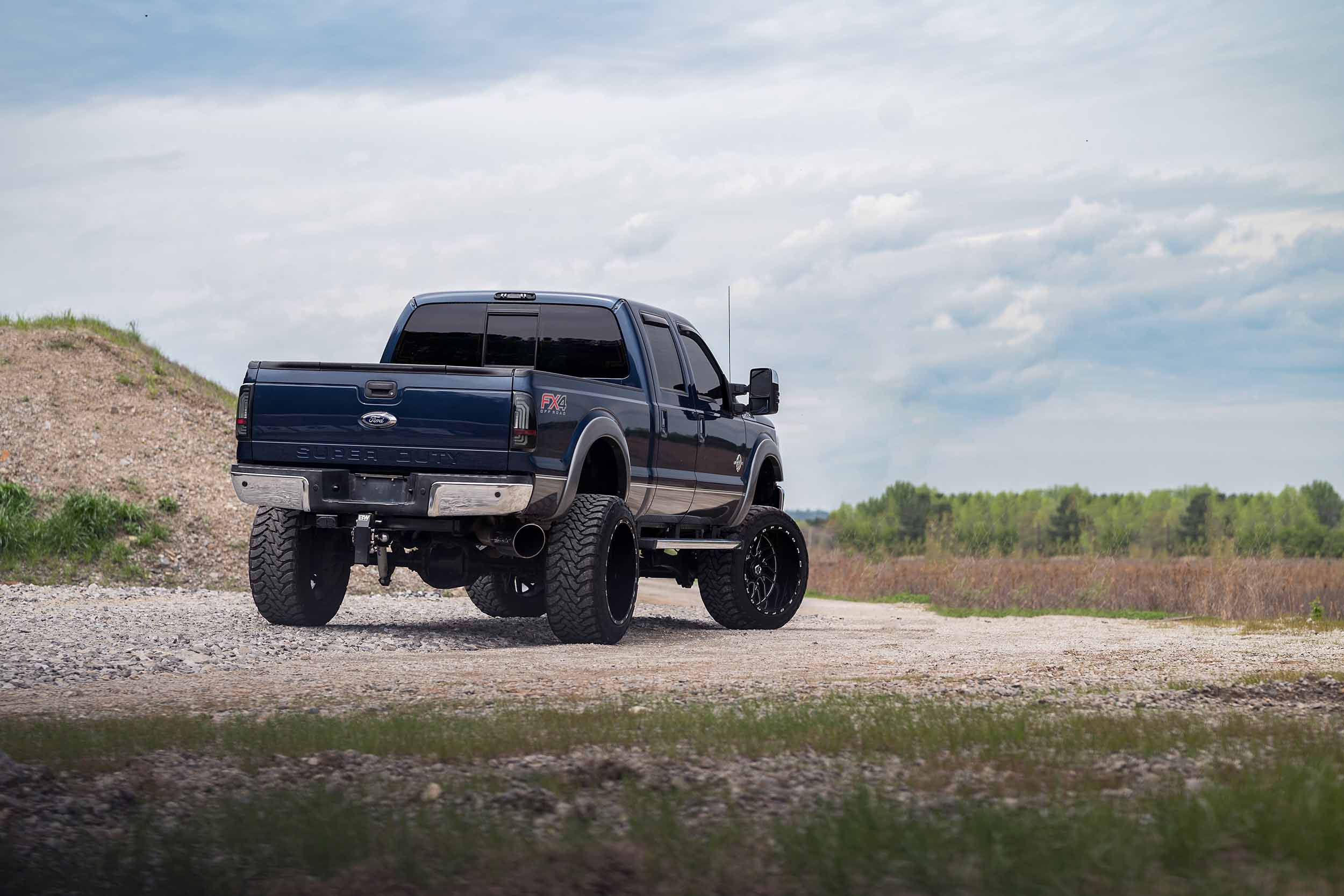 Ford Super Duty (99-16) (Pair / Smoked): Morimoto XB LED Tails-7