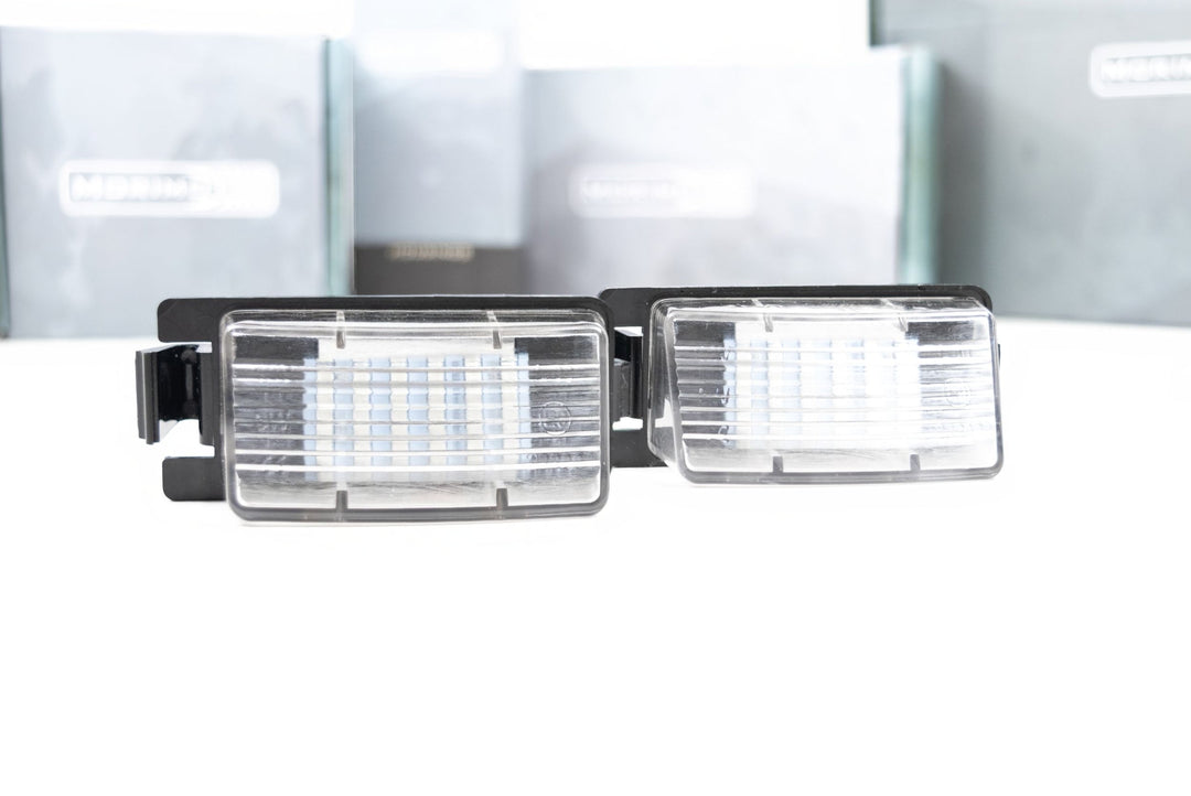 Nissan: XB LED License Plate Lights (Pair)-LF7801