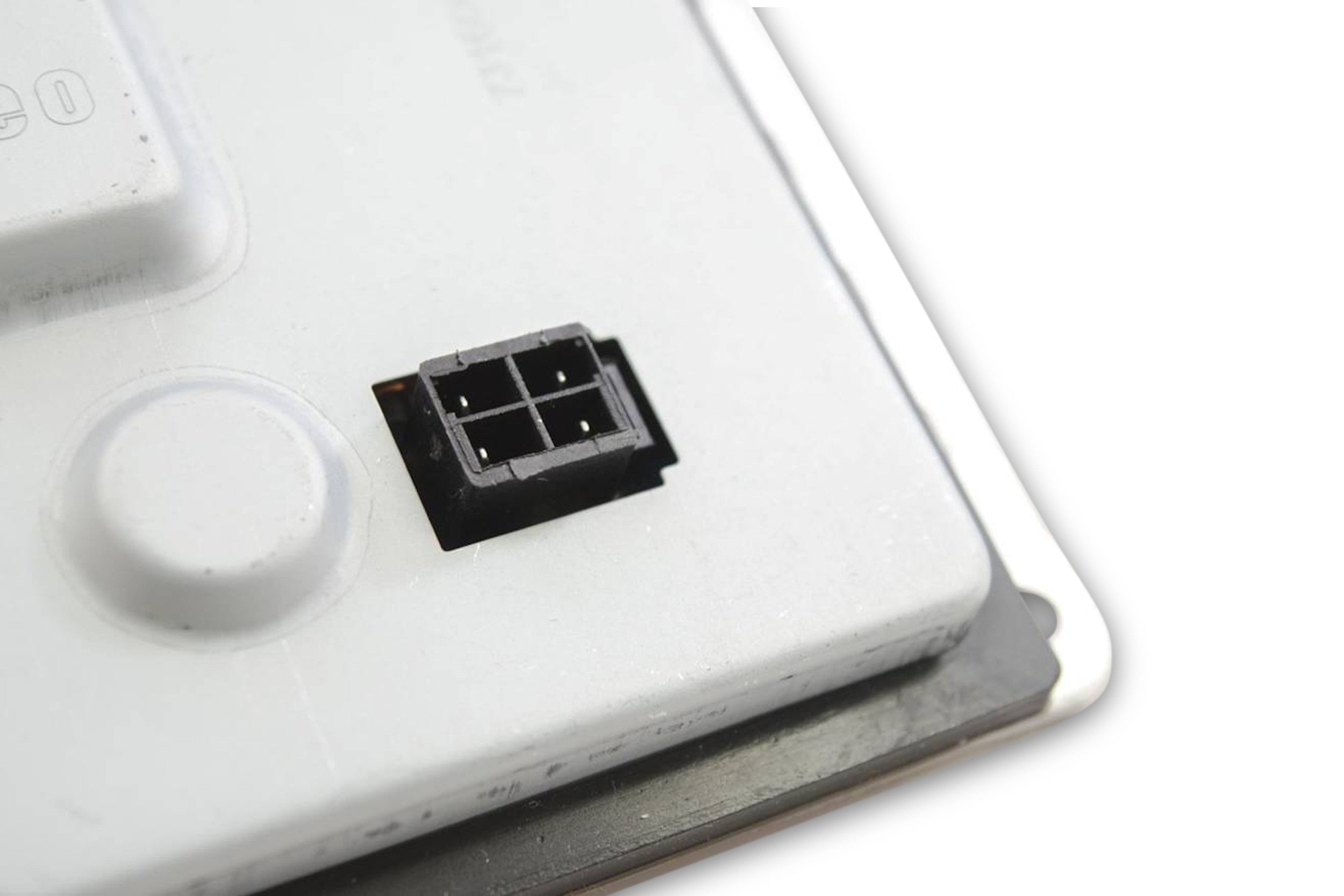 OE Replacement: Valeo LAD5GL-2