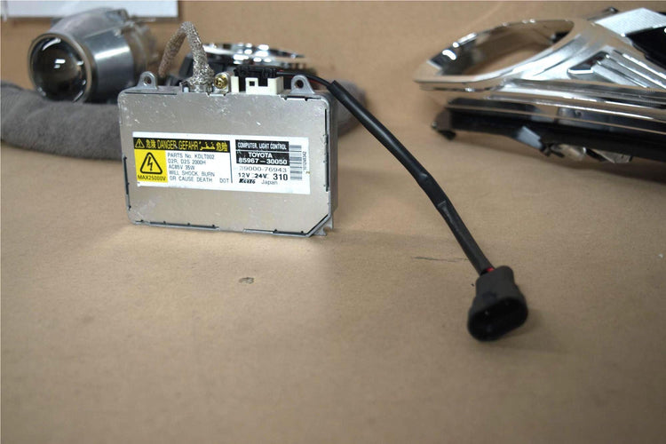 Pigtail: Denso D2 Ballast Input (Single)-2