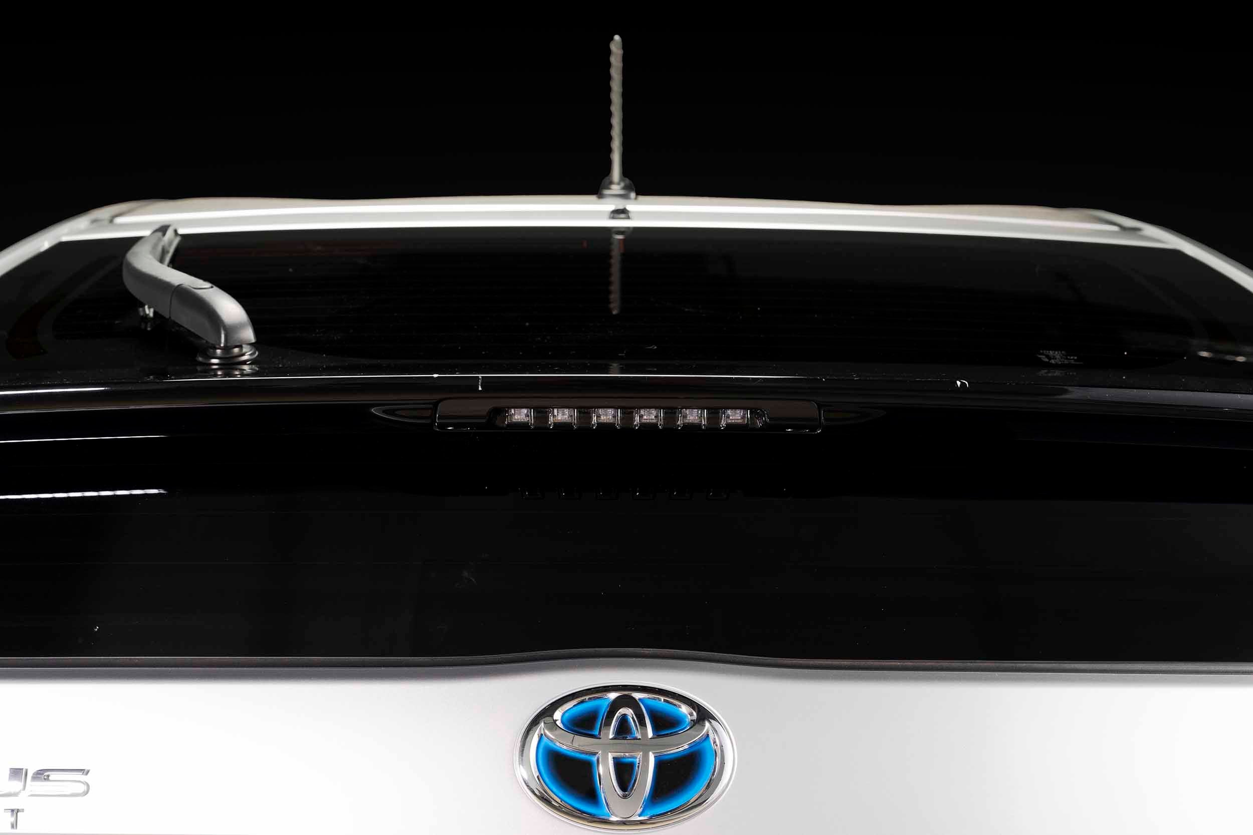 Toyota Prius (10-15): Morimoto X3B LED Brake Light-4