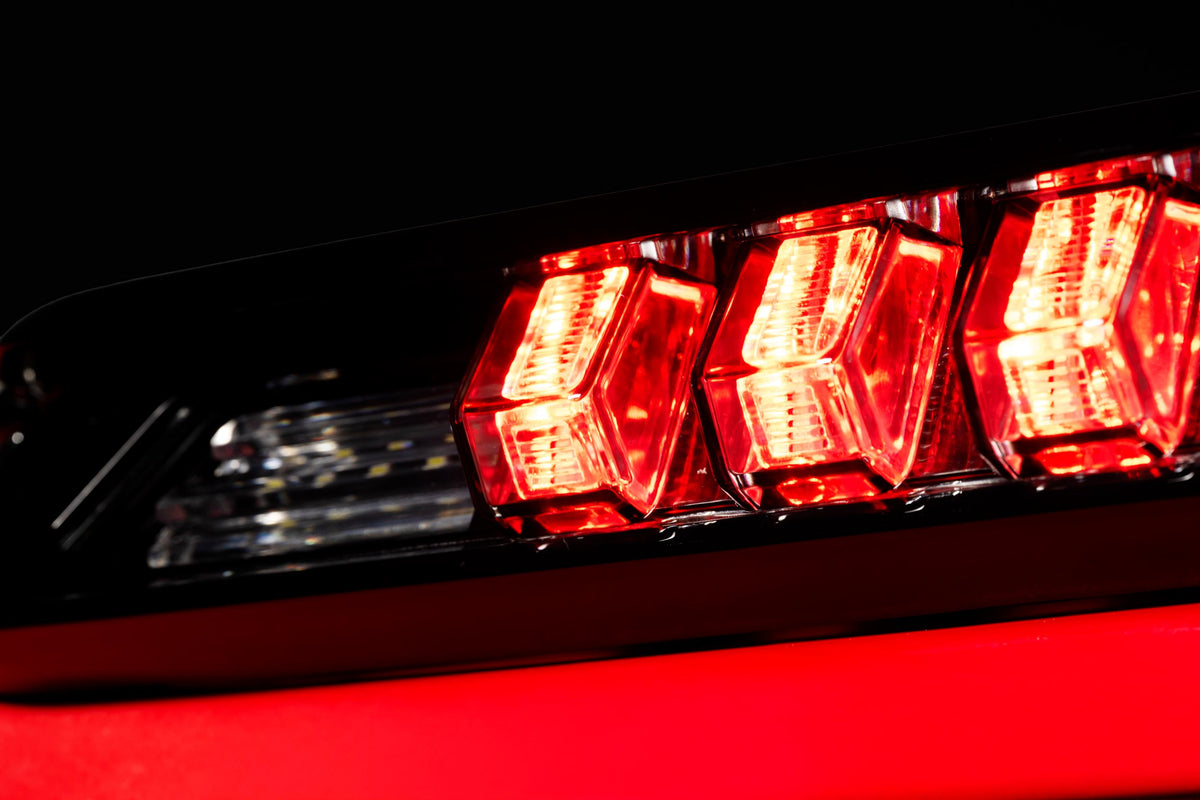 X3B LED Third Brake Light: 07-14 Silverado/ Sierra/ Hummer H3T-9